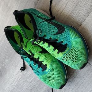 Nike Flyknit Racer sz 7.5 Sport Turquoise